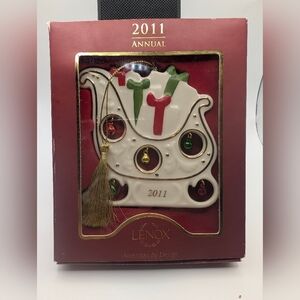 Lenox jolly jingle sleigh ornament